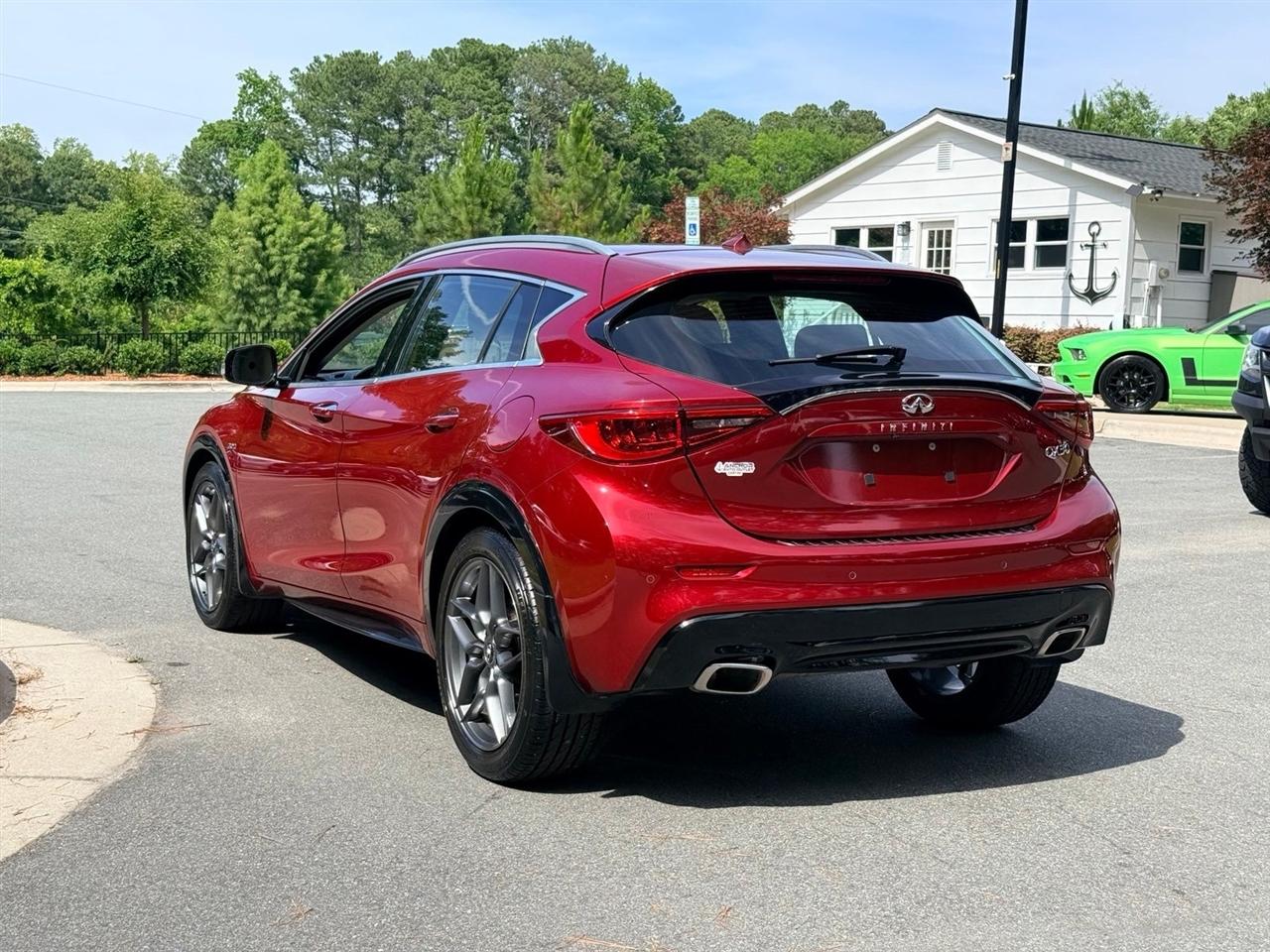 Infiniti QX30  2017