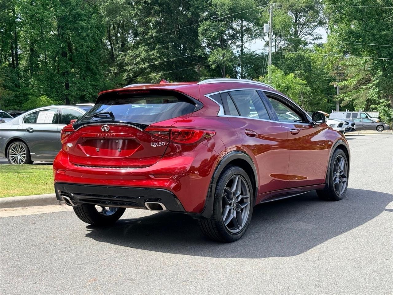 Infiniti QX30  2017