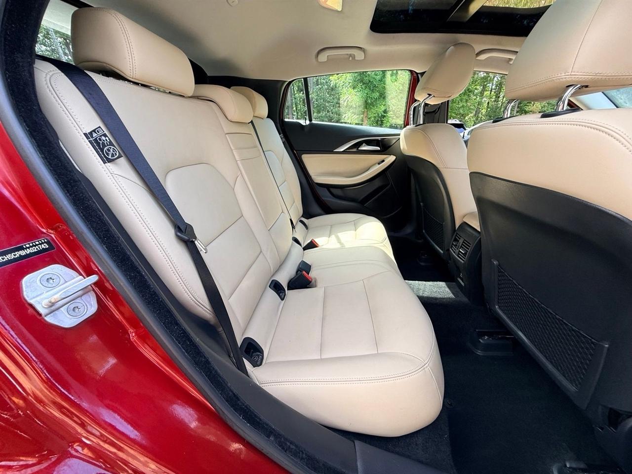 Infiniti QX30  2017