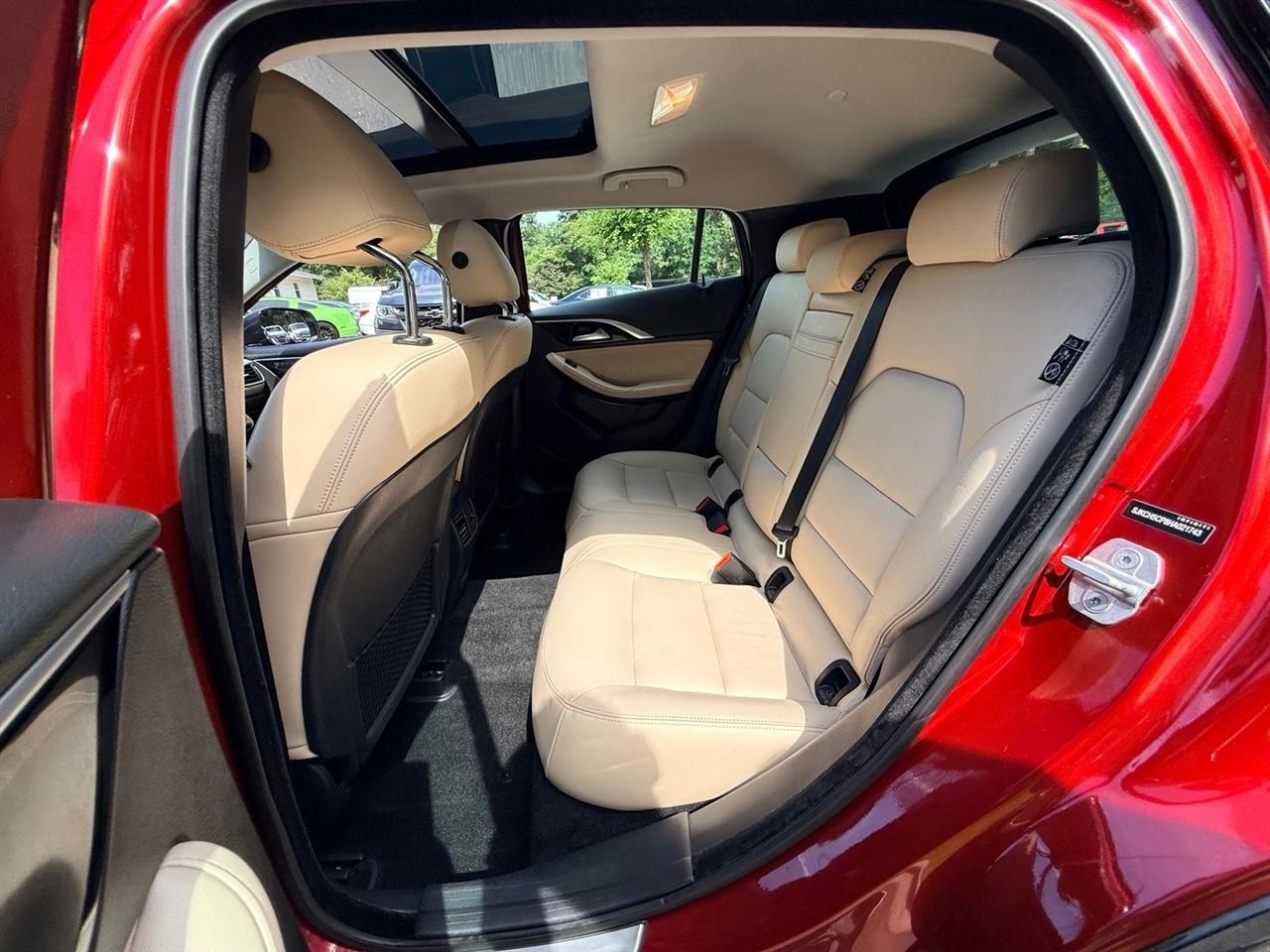 Infiniti QX30  2017