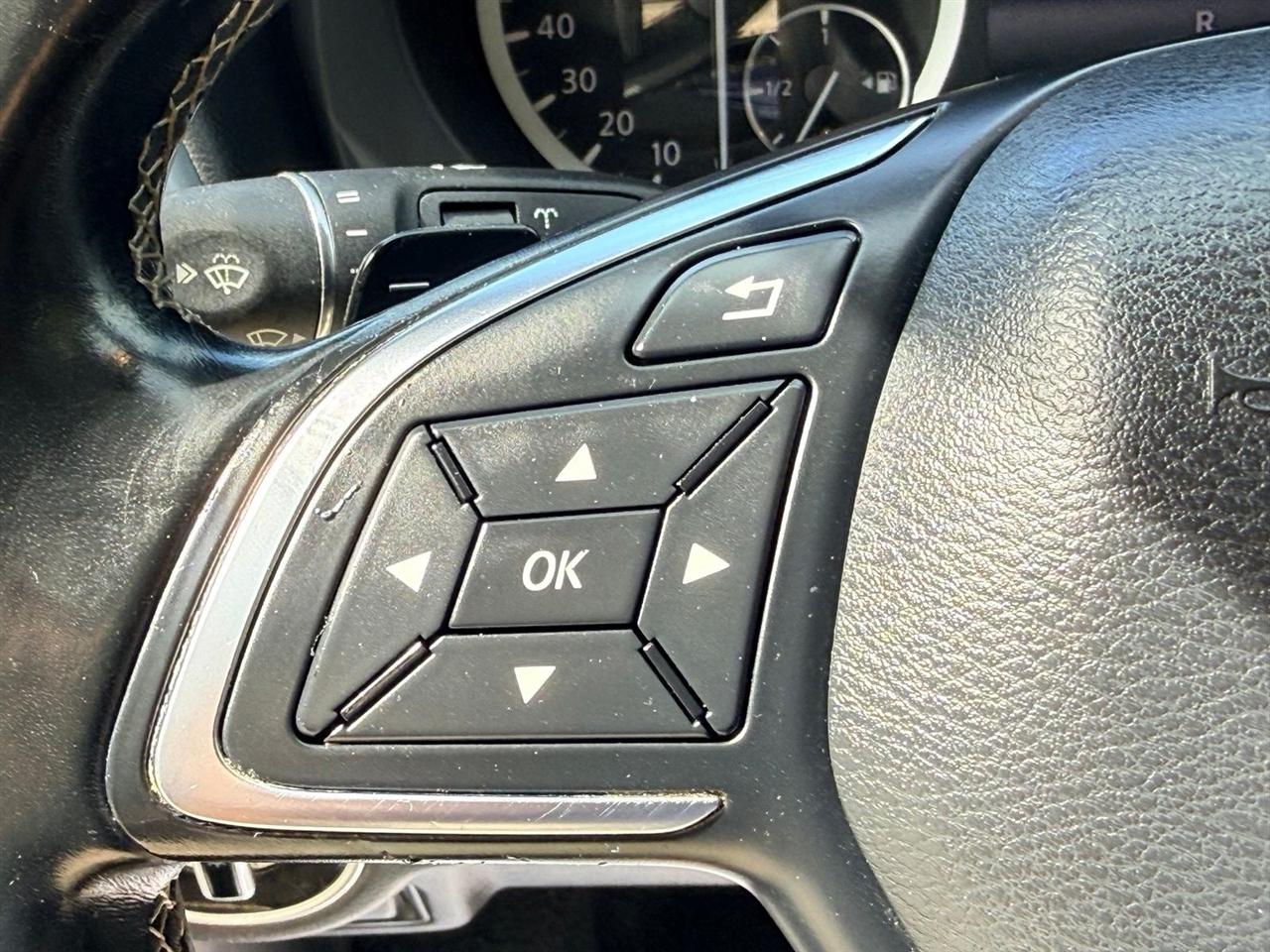 Infiniti QX30  2017