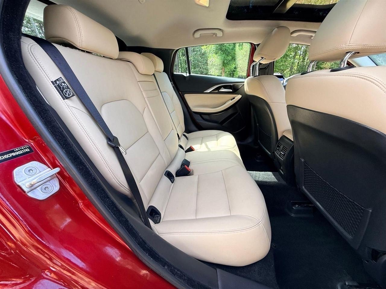 Infiniti QX30  2017