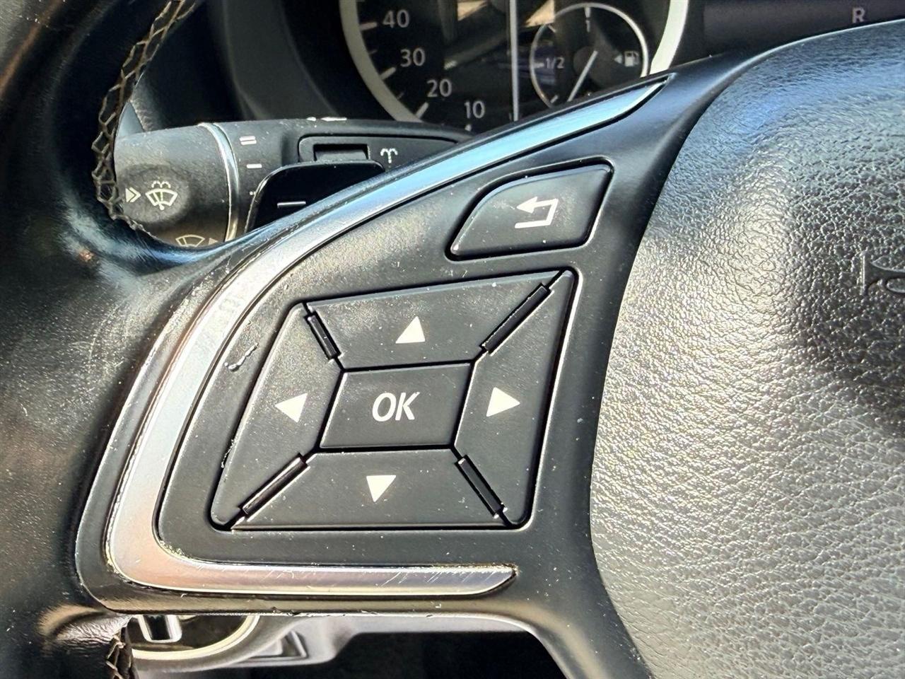 Infiniti QX30  2017