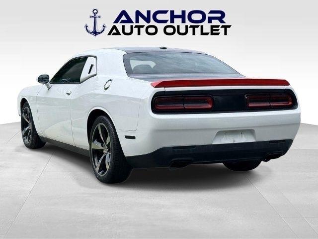 Dodge Challenger  2017