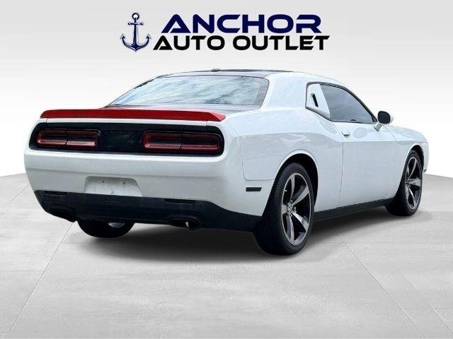 Dodge Challenger  2017