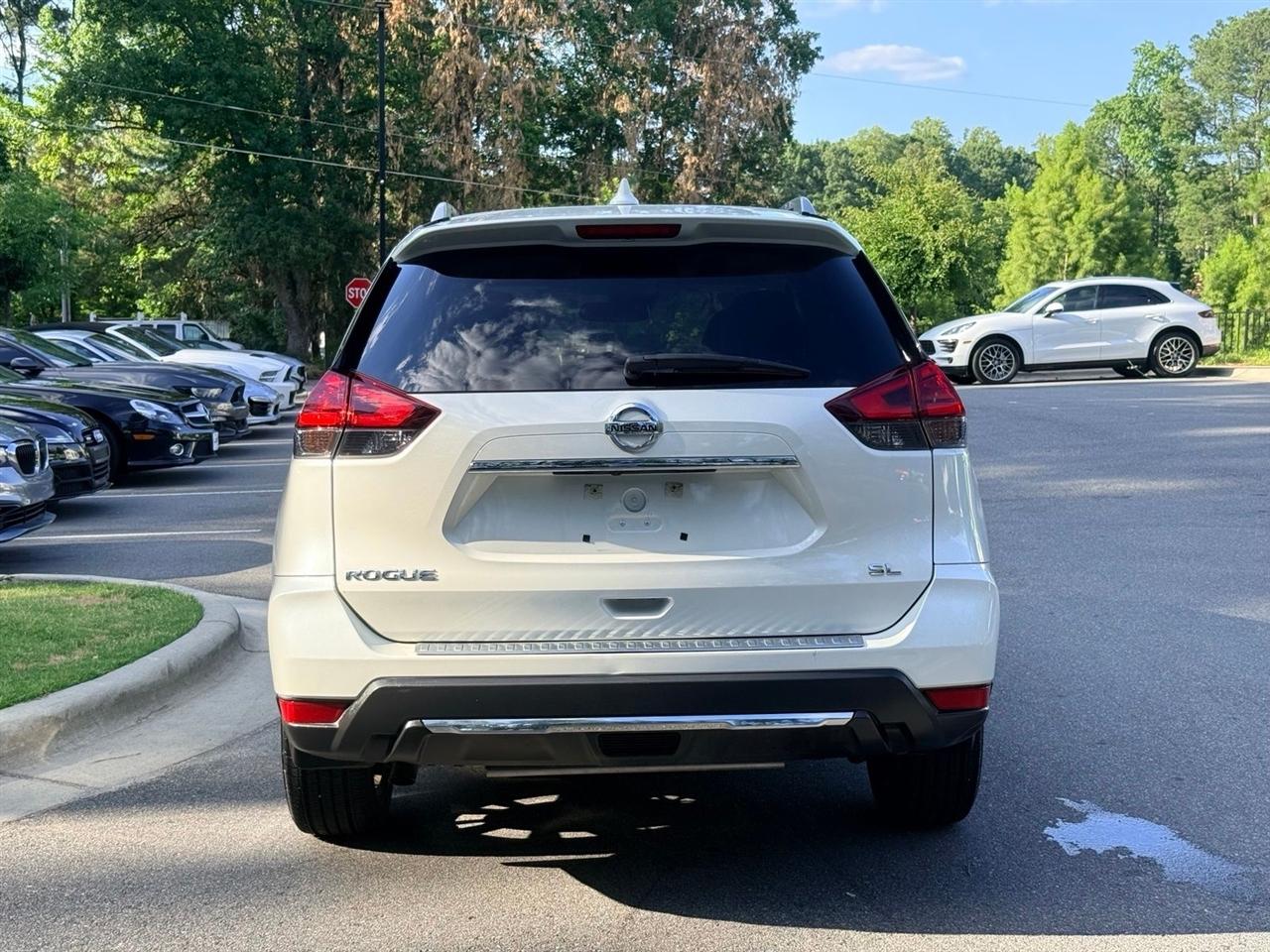 Nissan Rogue  2017