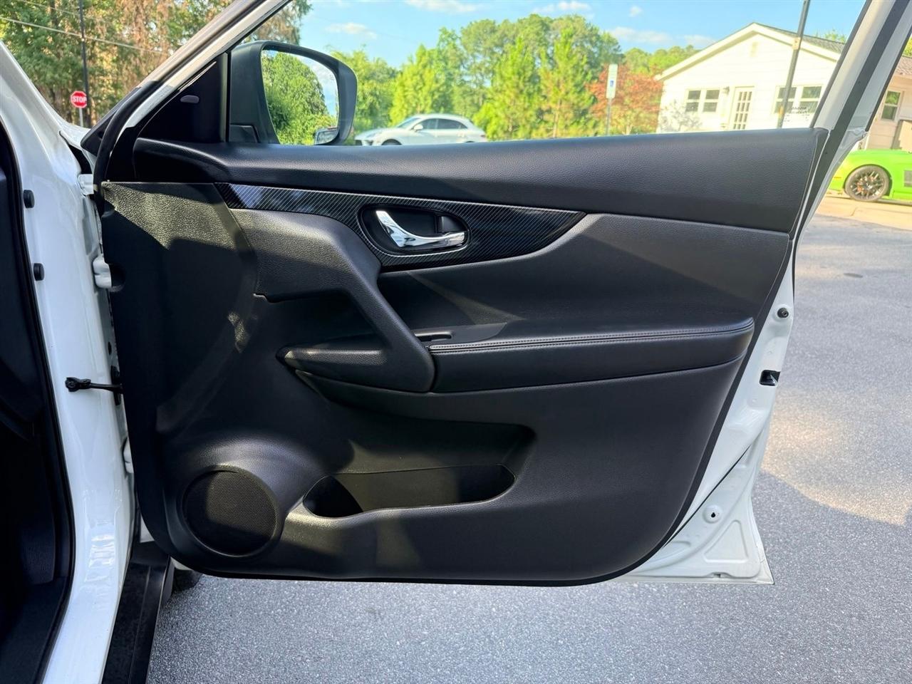 Nissan Rogue  2017