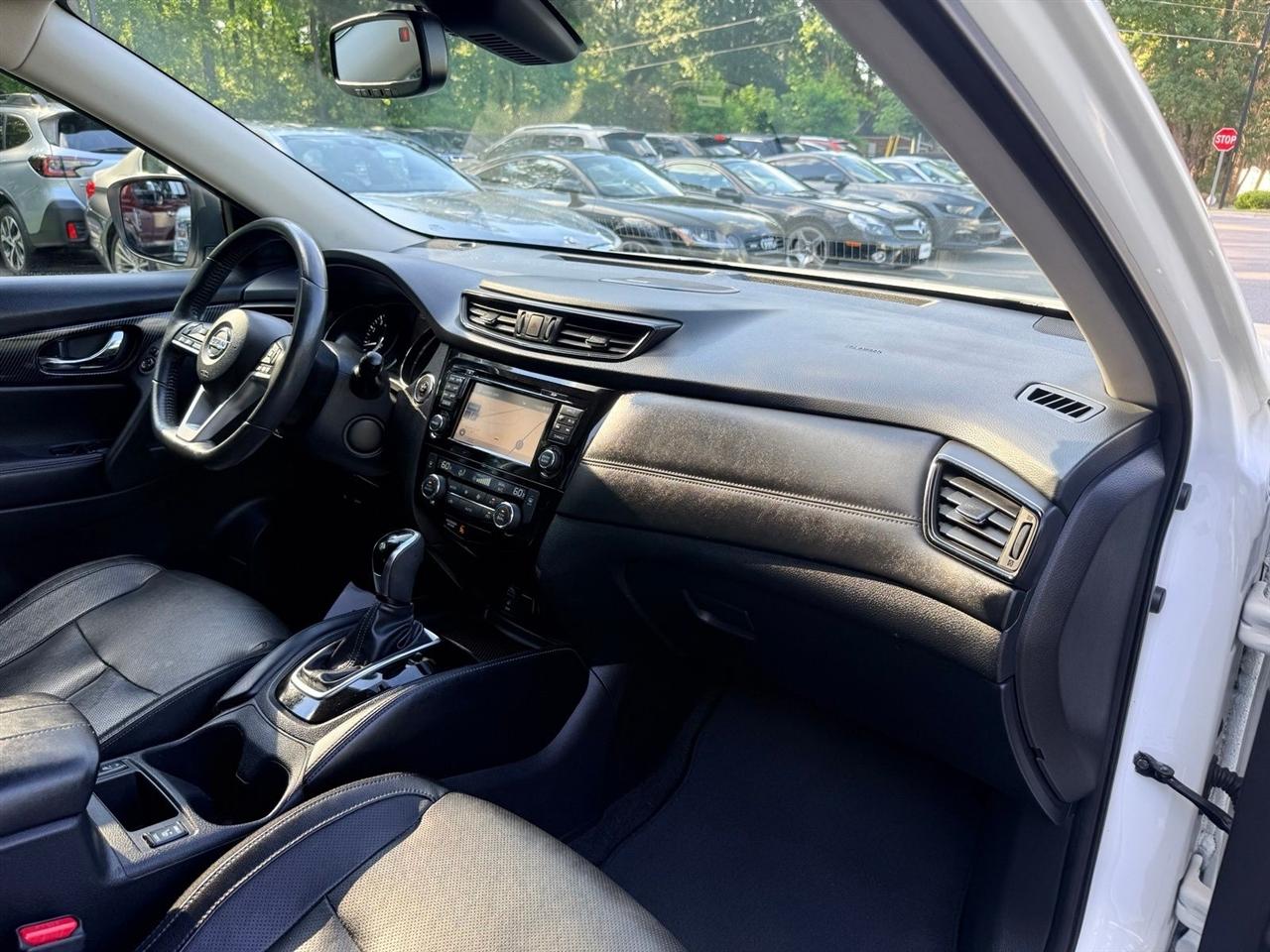 Nissan Rogue  2017