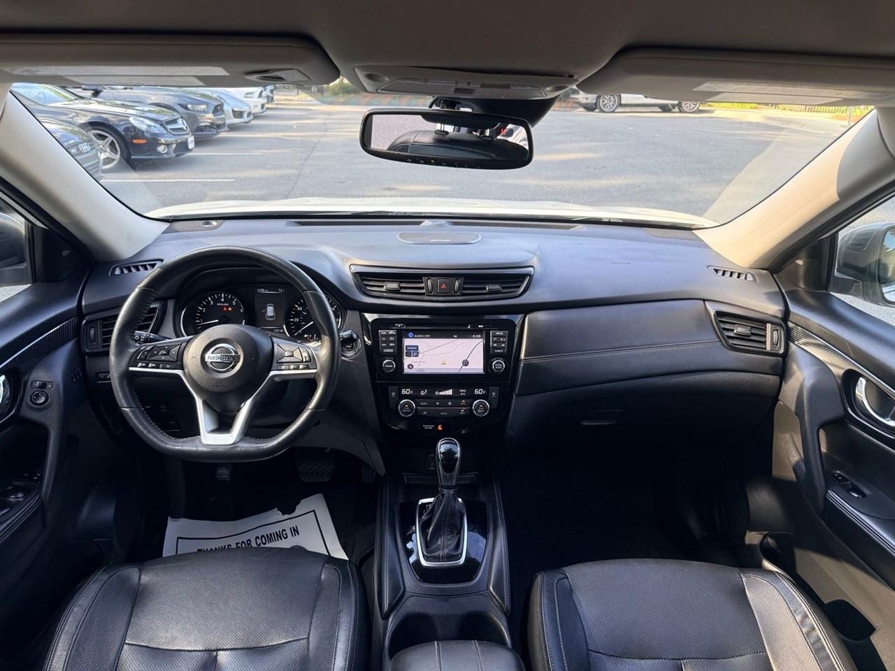 Nissan Rogue  2017