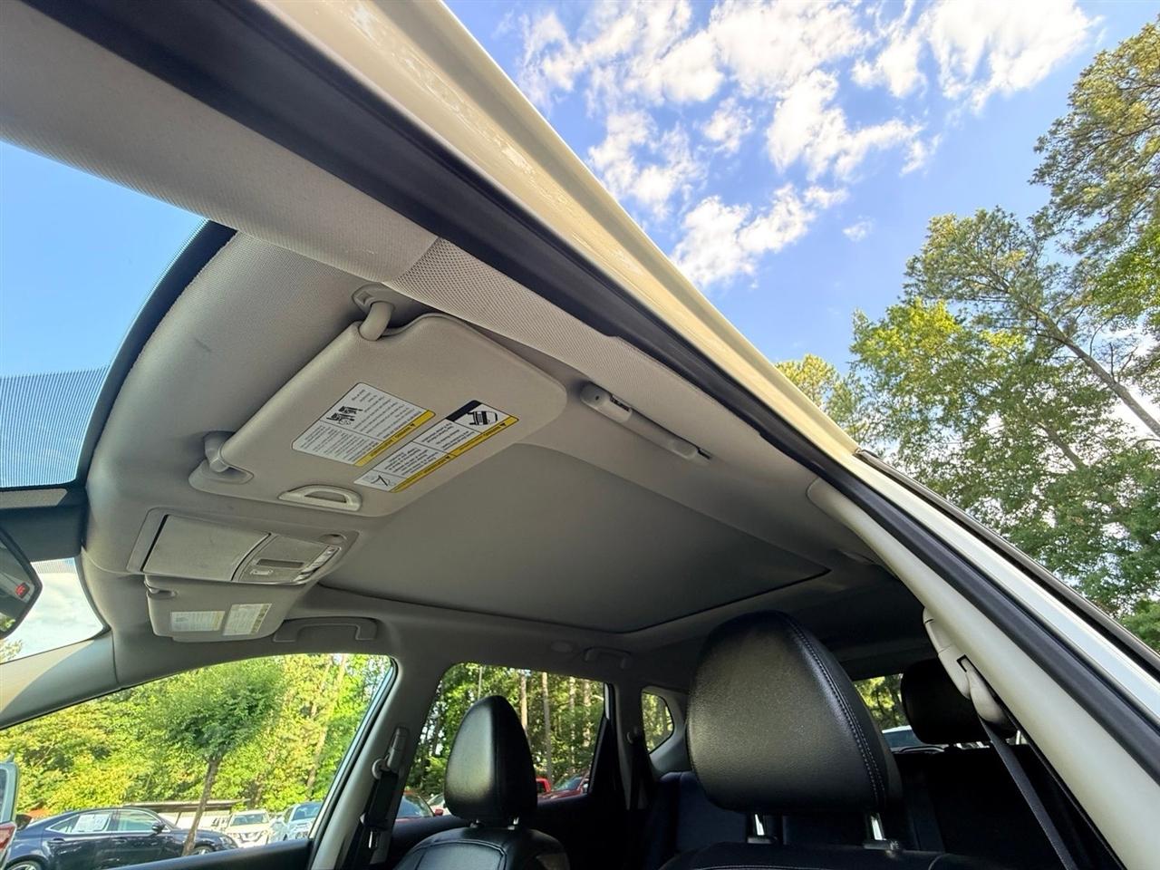 Nissan Rogue  2017