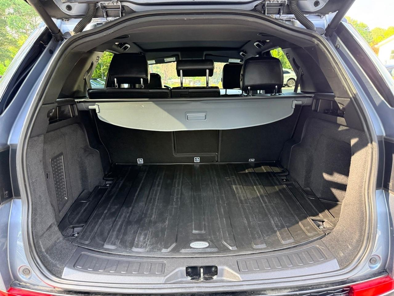 Land Rover Discovery Sport  2018