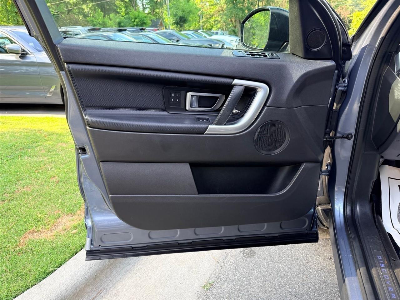 Land Rover Discovery Sport  2018