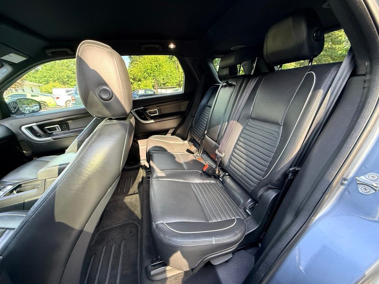 Land Rover Discovery Sport  2018