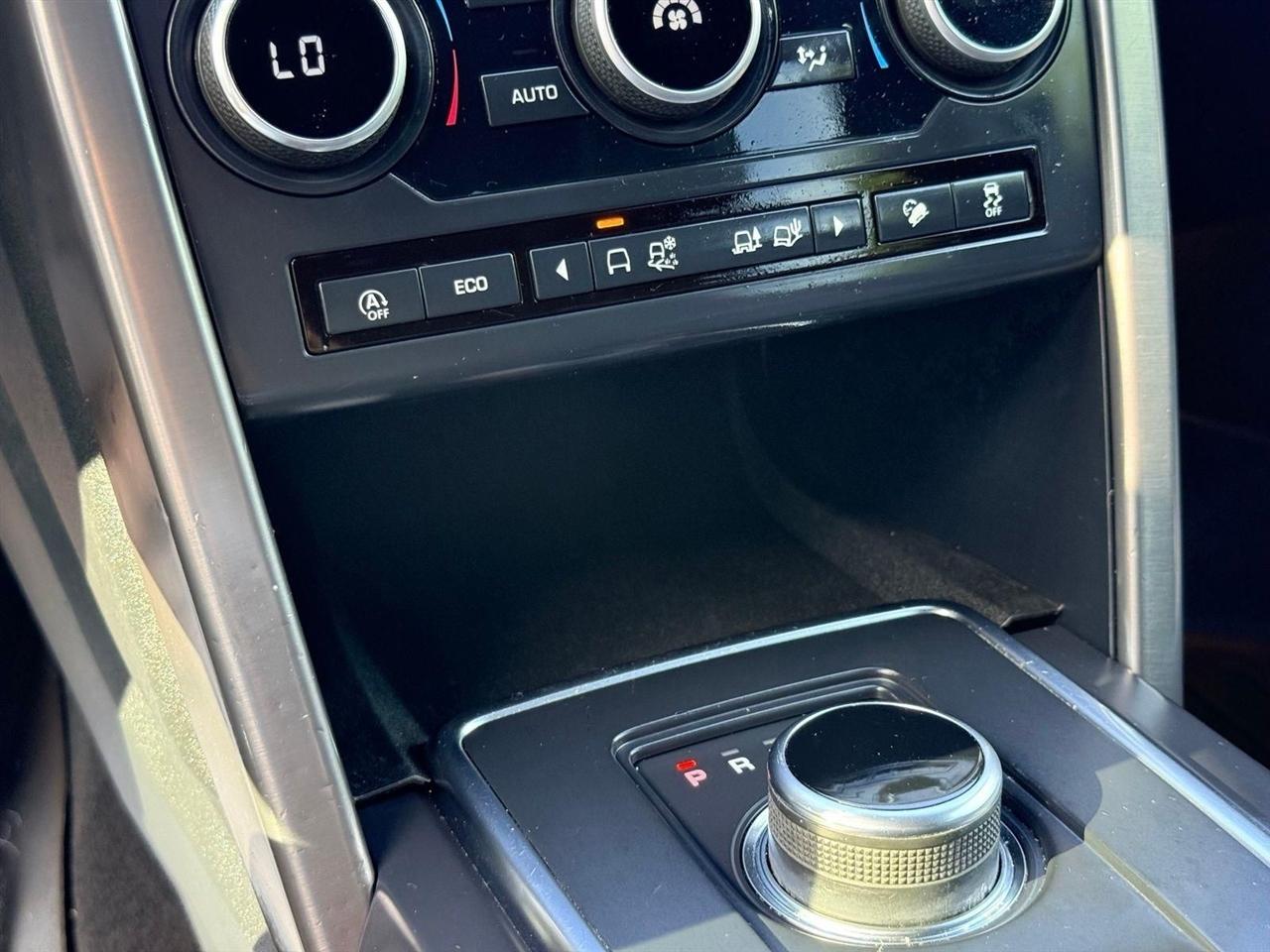 Land Rover Discovery Sport  2018