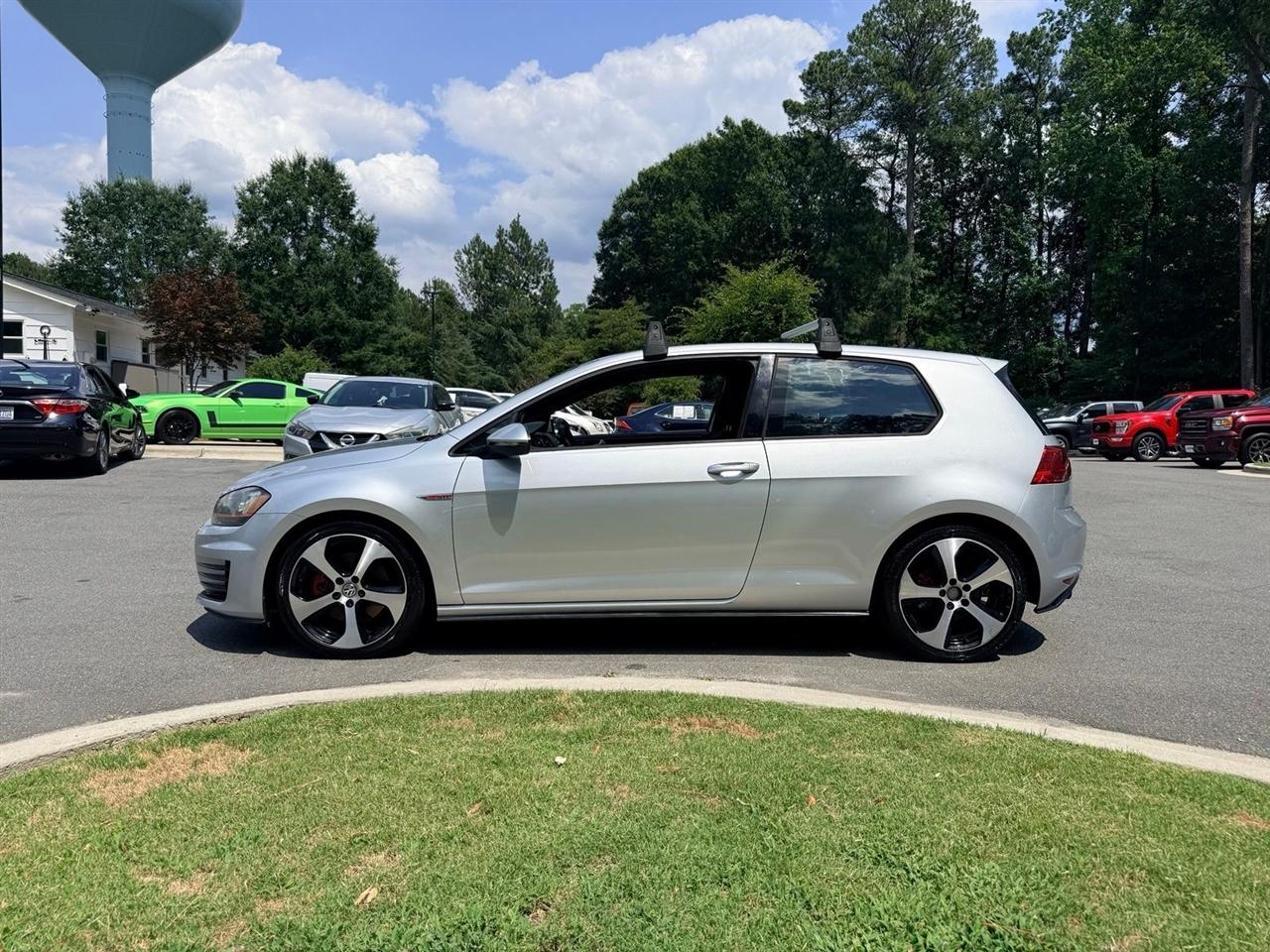 Volkswagen GTI  2015