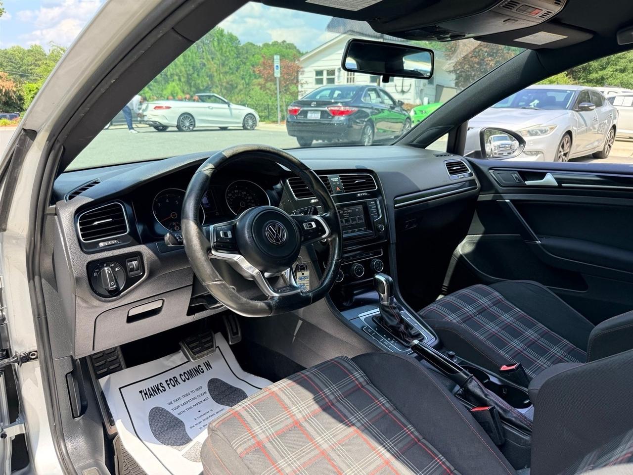 Volkswagen GTI  2015