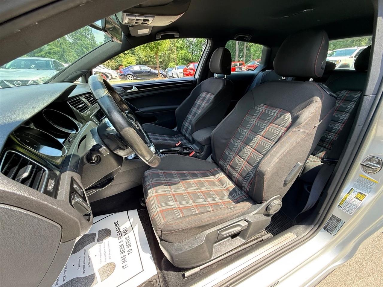 Volkswagen GTI  2015