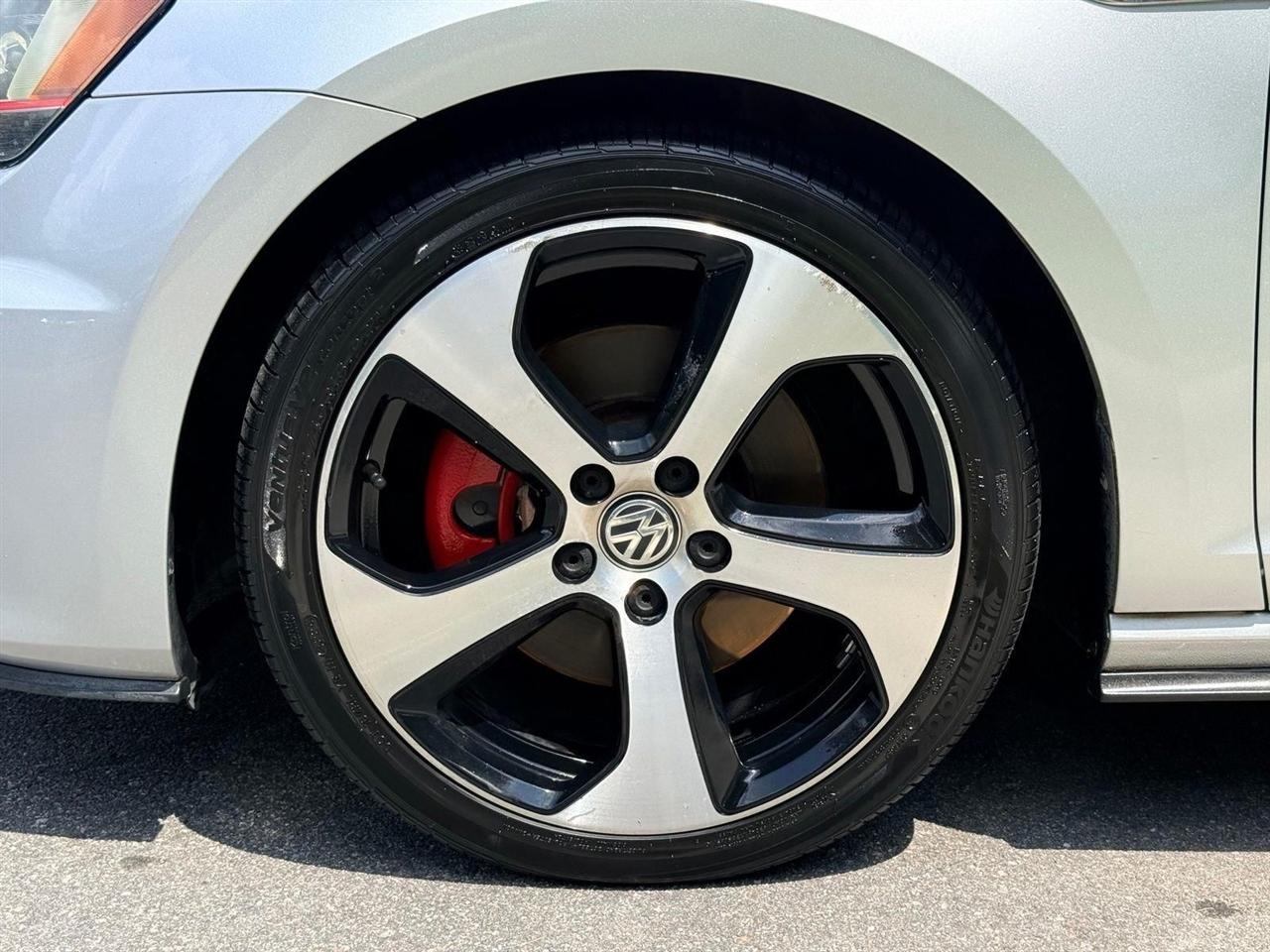 Volkswagen GTI  2015