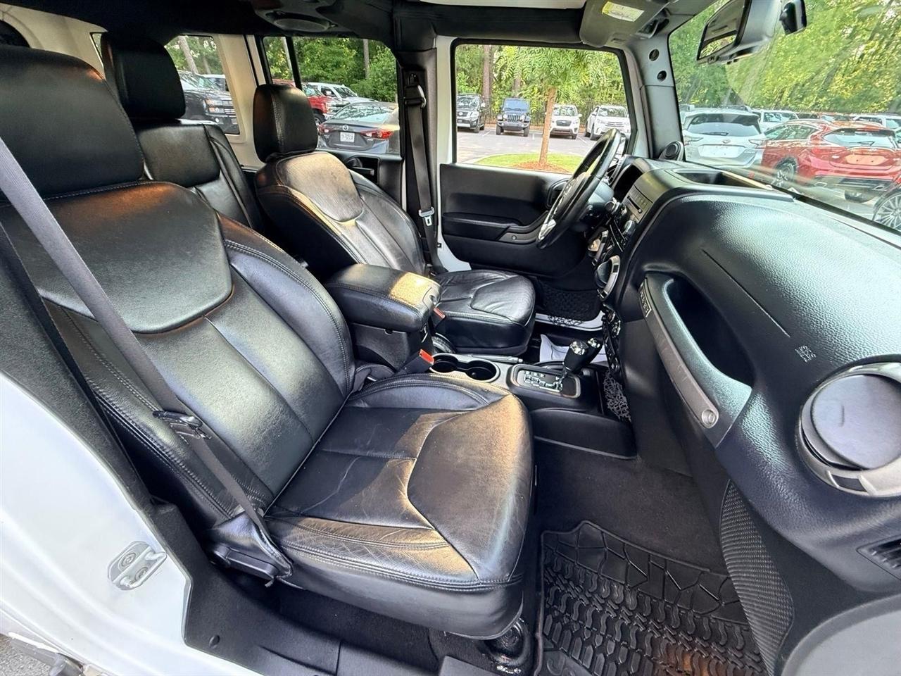 Jeep Wrangler  2013