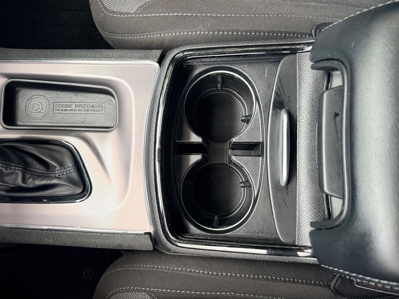 Dodge Charger  2022