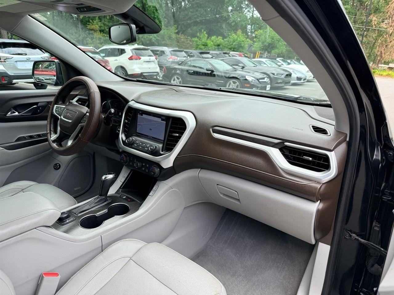 GMC Acadia  2019