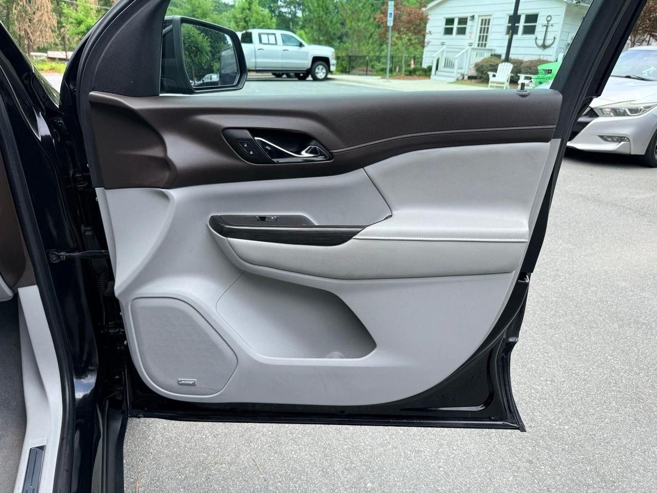 GMC Acadia  2019
