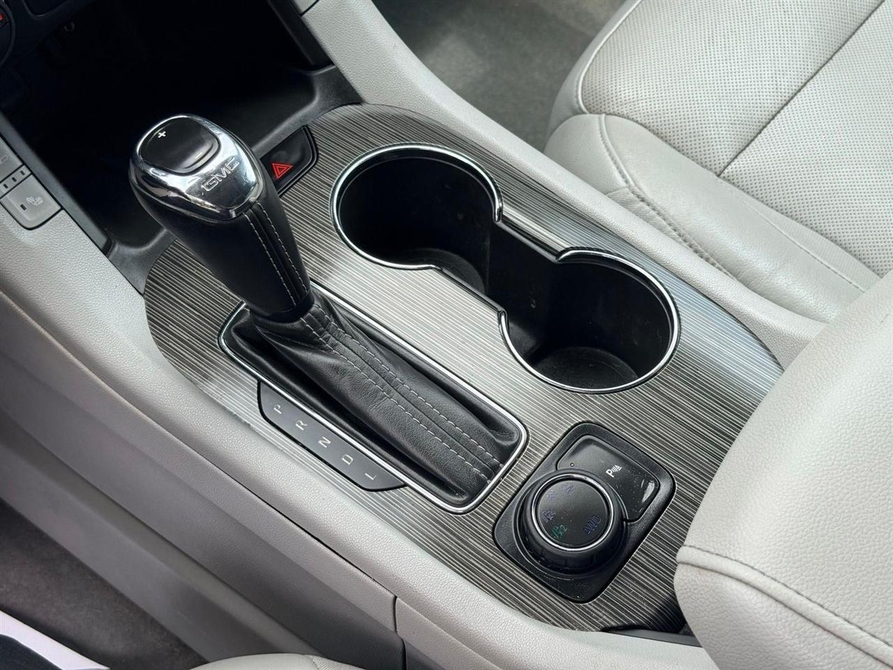 GMC Acadia  2019