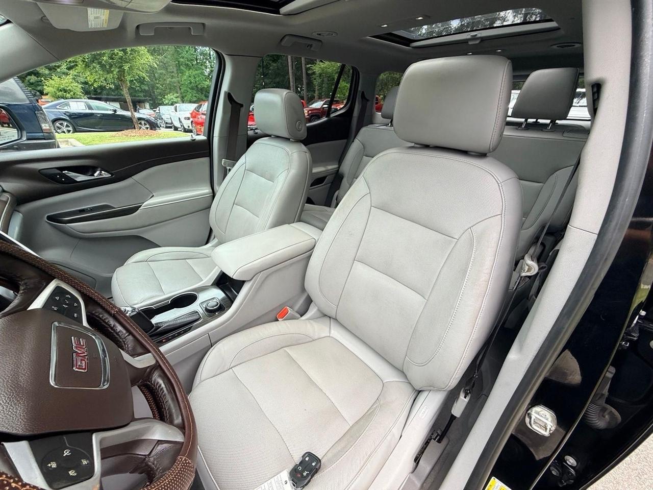 GMC Acadia  2019