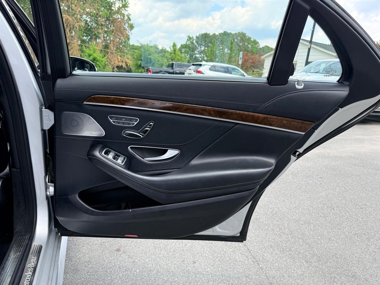 Mercedes-Benz S-Class  2016