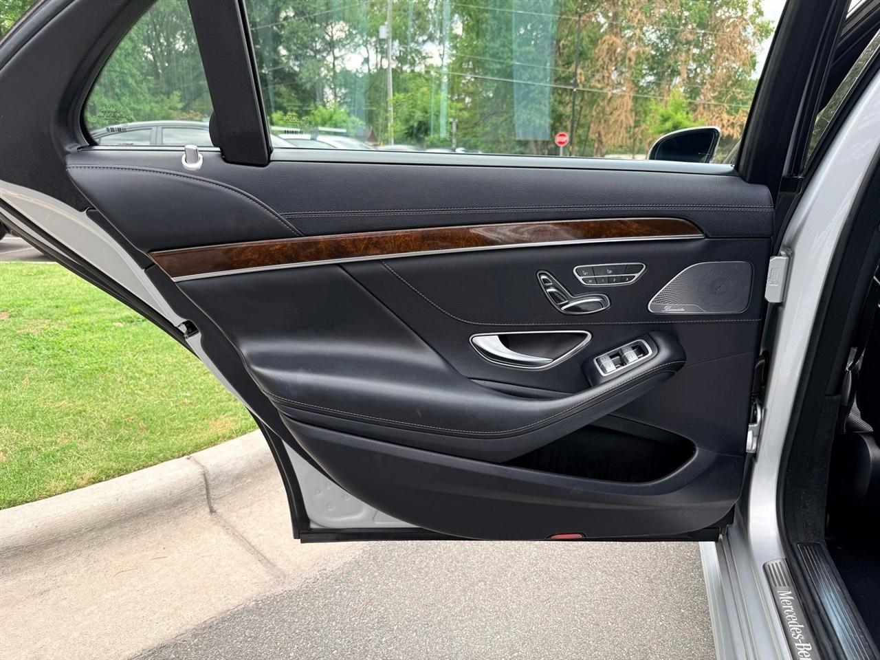 Mercedes-Benz S-Class  2016