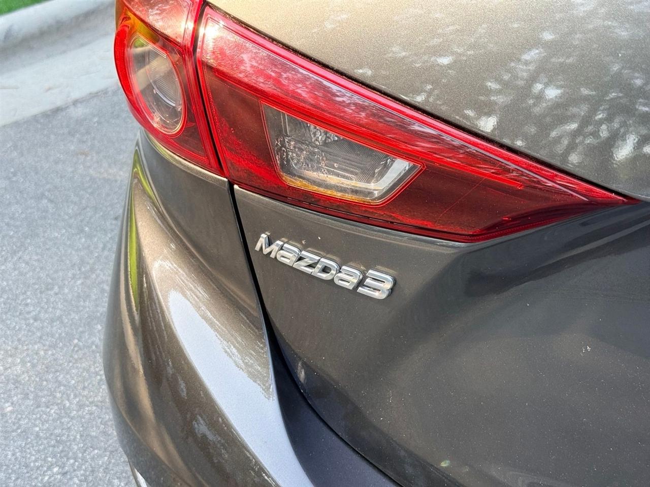 Mazda MAZDA3  2017