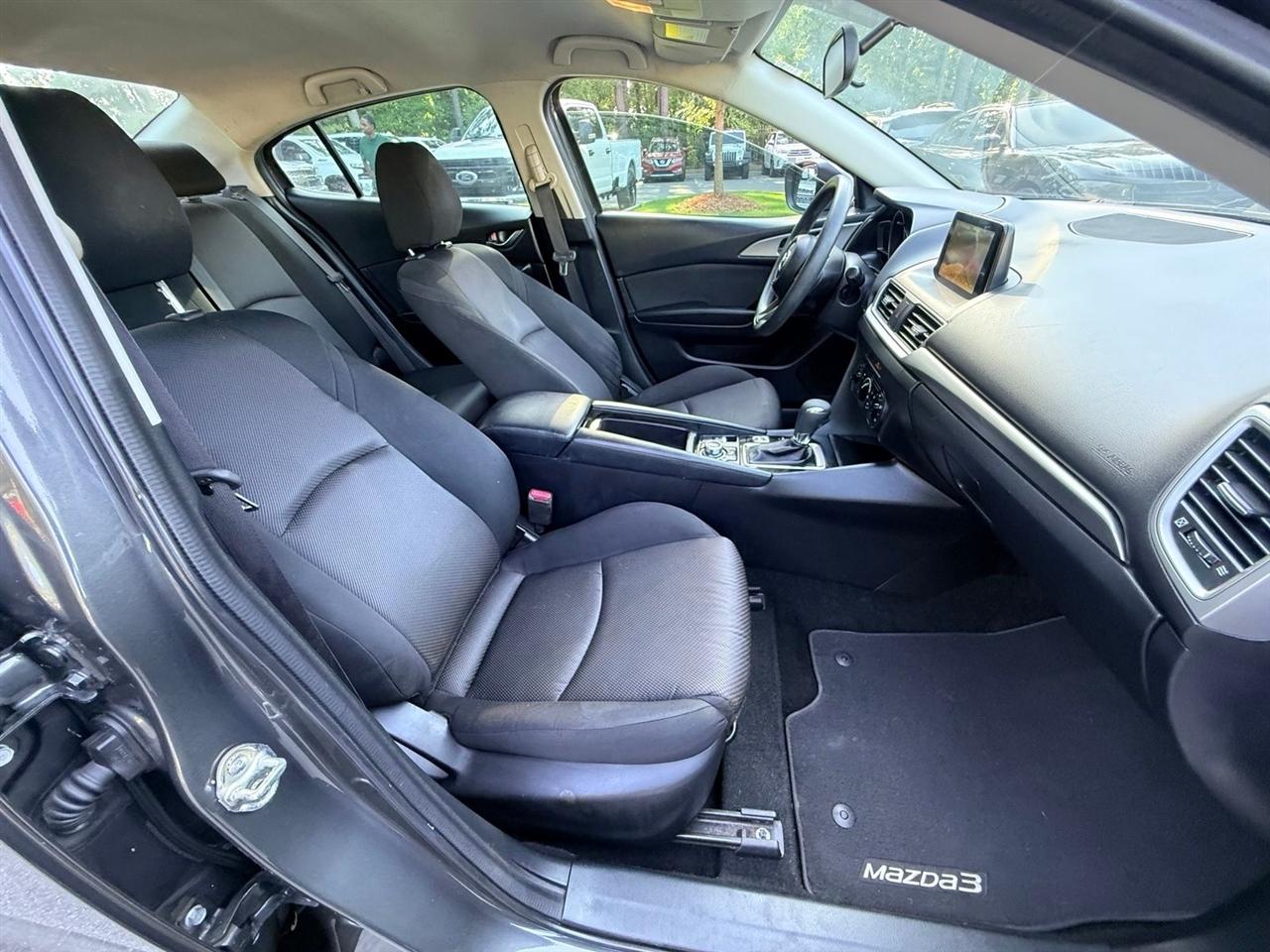Mazda MAZDA3  2017