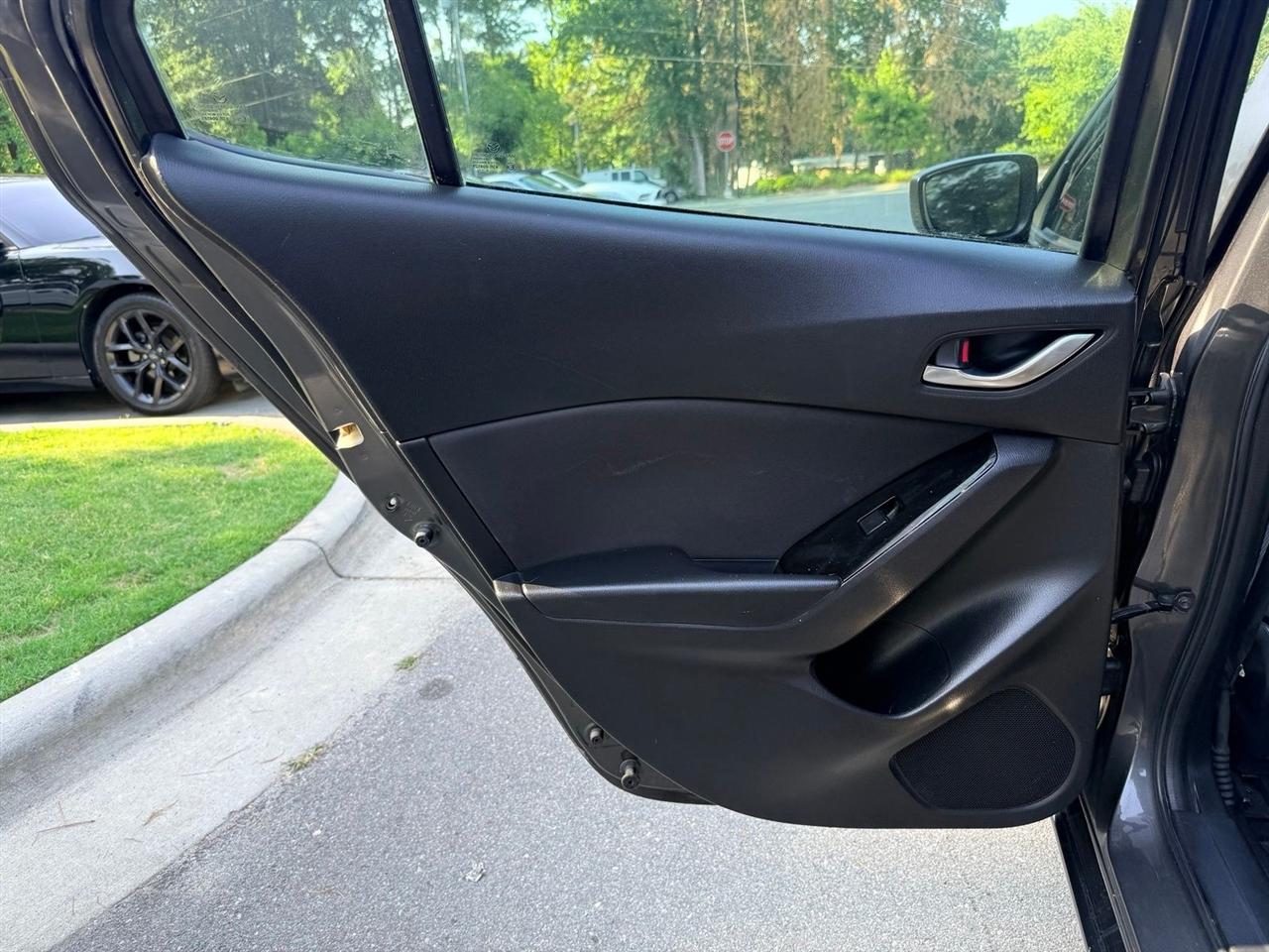 Mazda MAZDA3  2017