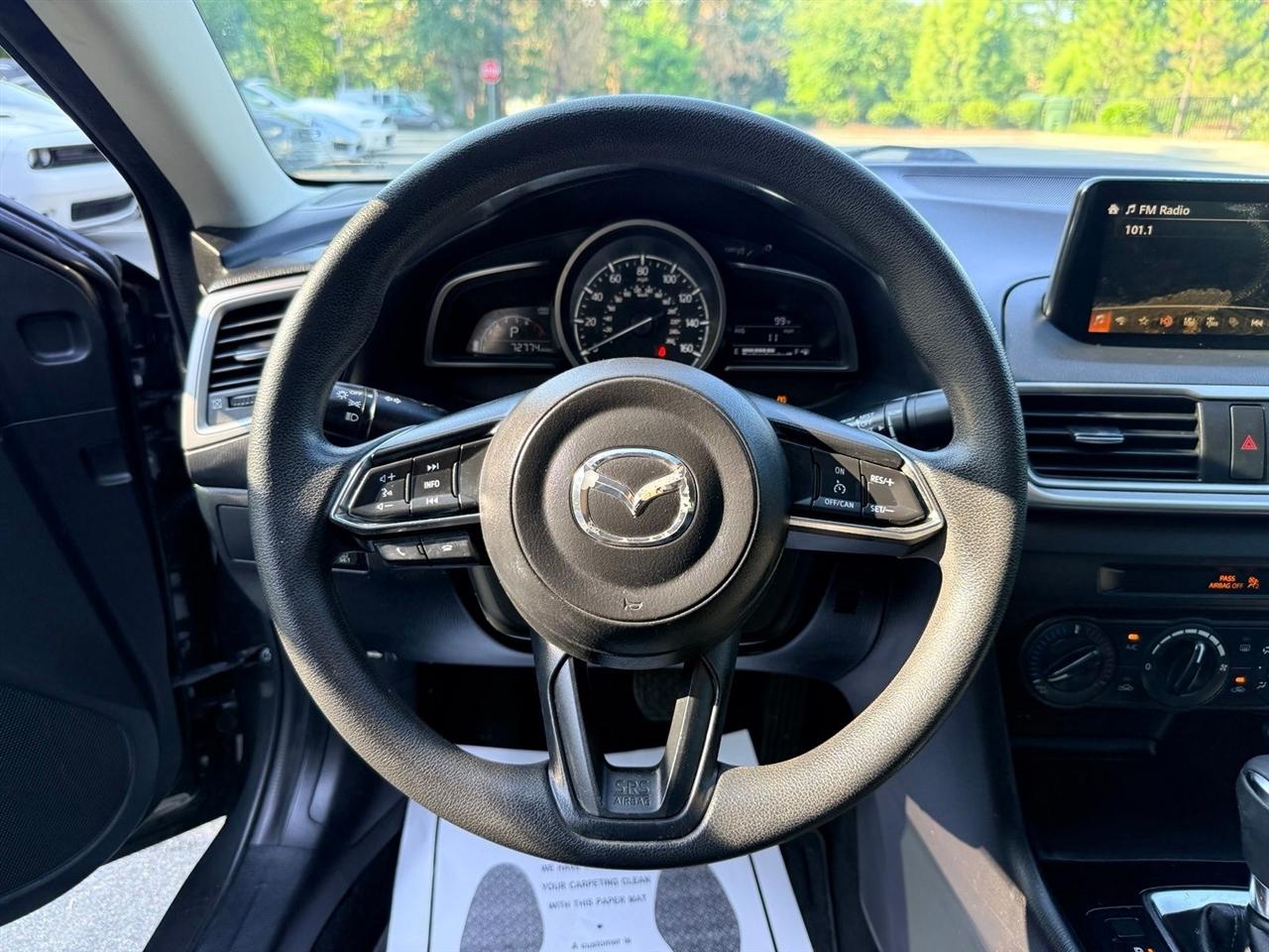 Mazda MAZDA3  2017