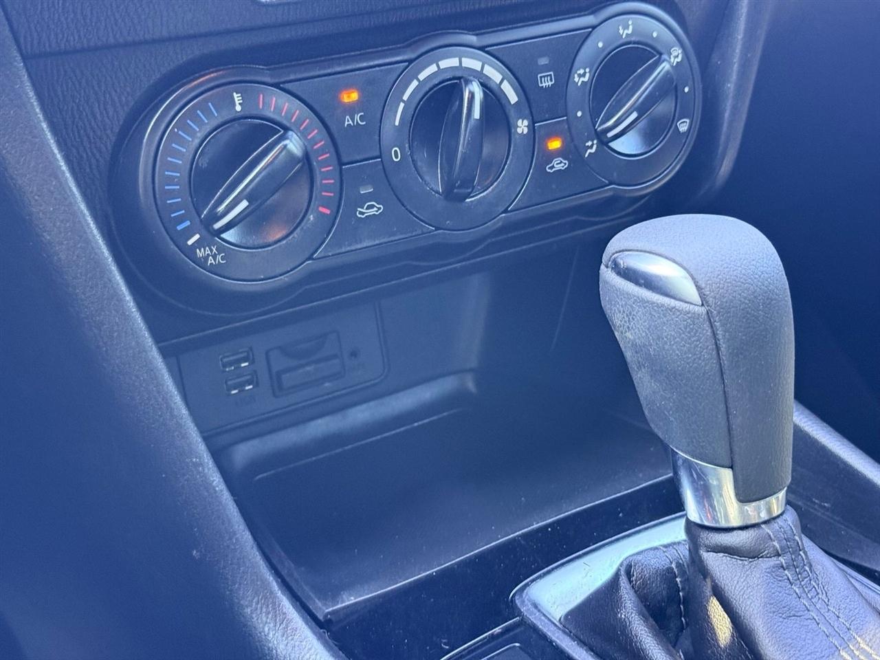 Mazda MAZDA3  2017