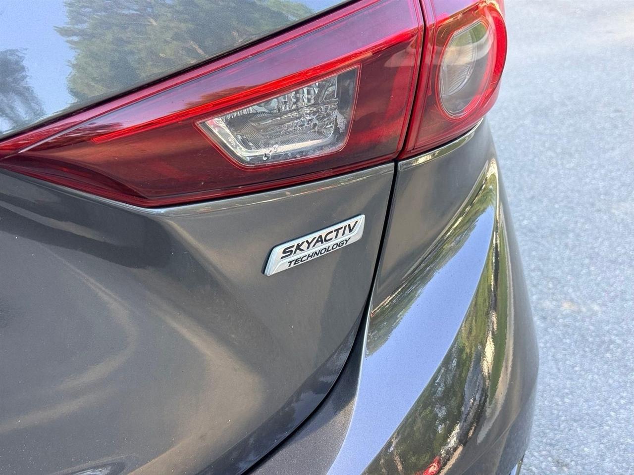 Mazda MAZDA3  2017