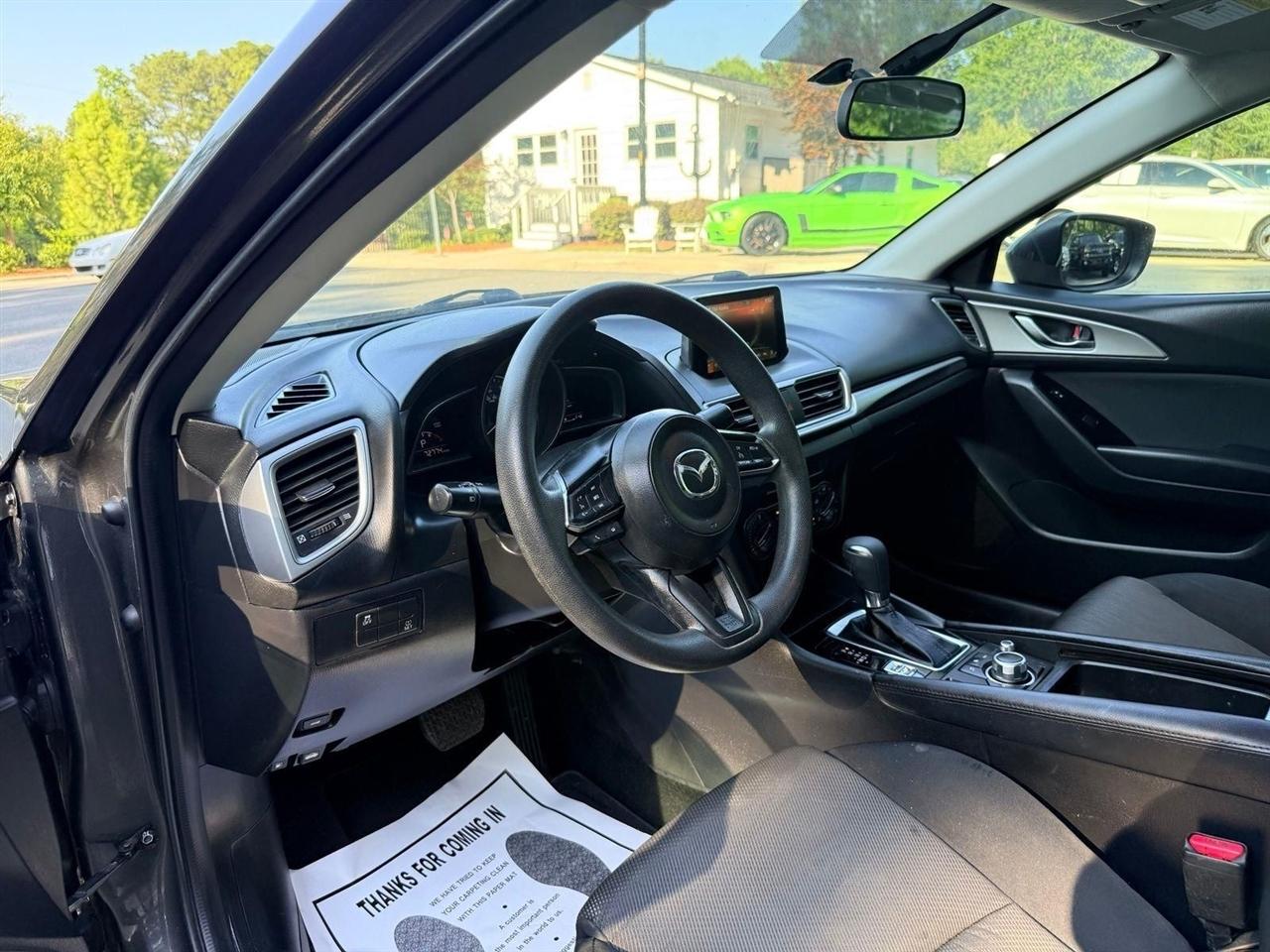 Mazda MAZDA3  2017
