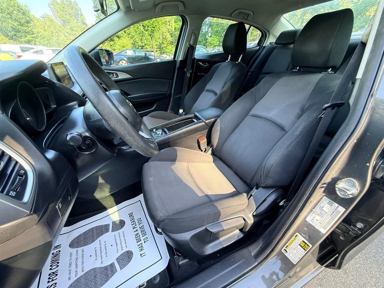 Mazda MAZDA3  2017