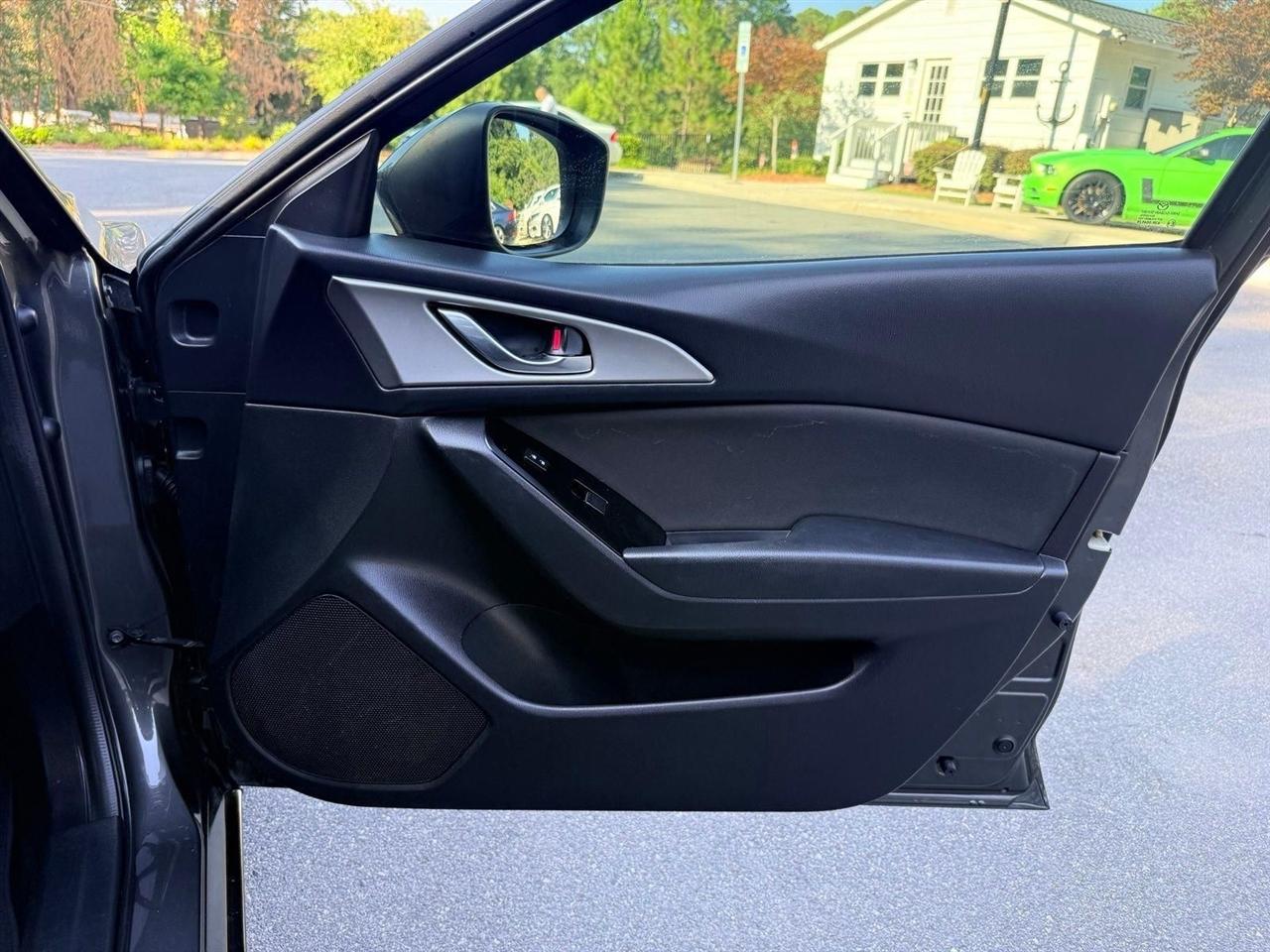 Mazda MAZDA3  2017
