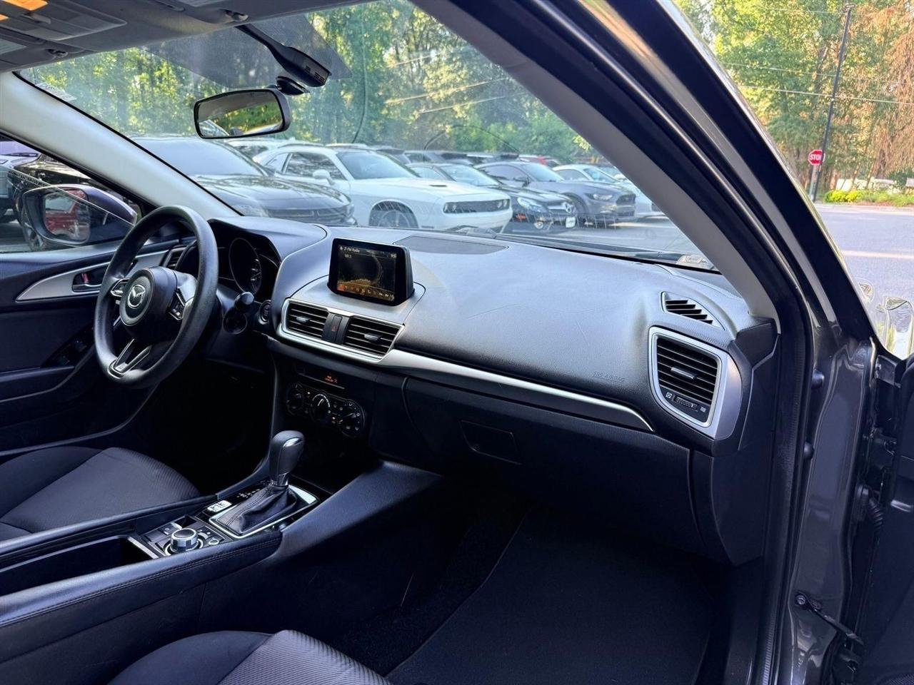 Mazda MAZDA3  2017