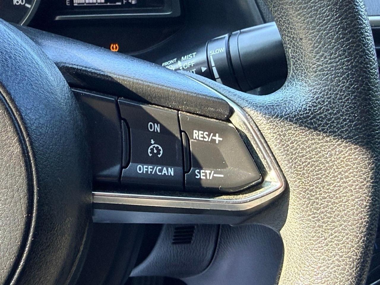 Mazda MAZDA3  2017