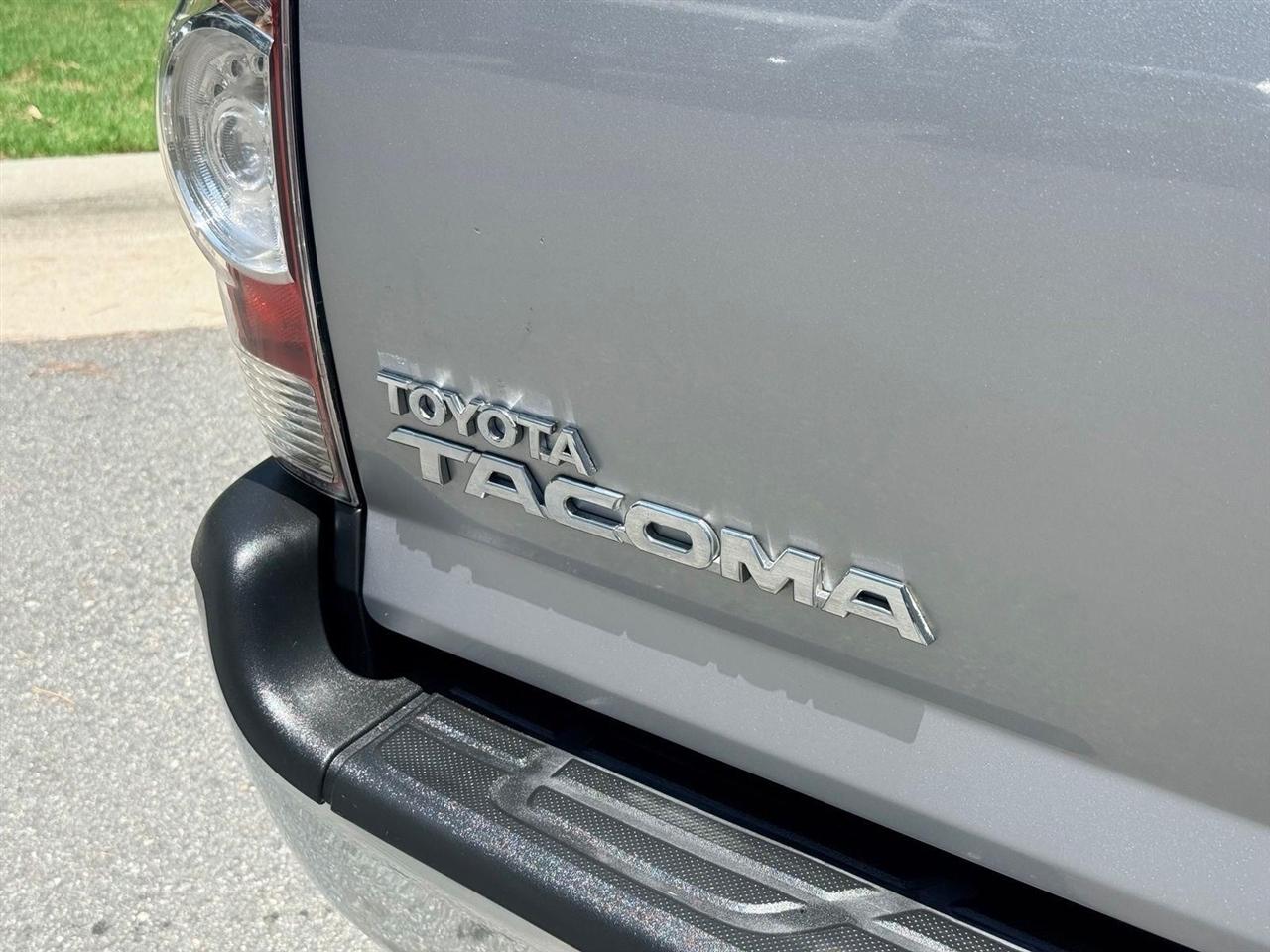 Toyota Tacoma  2015