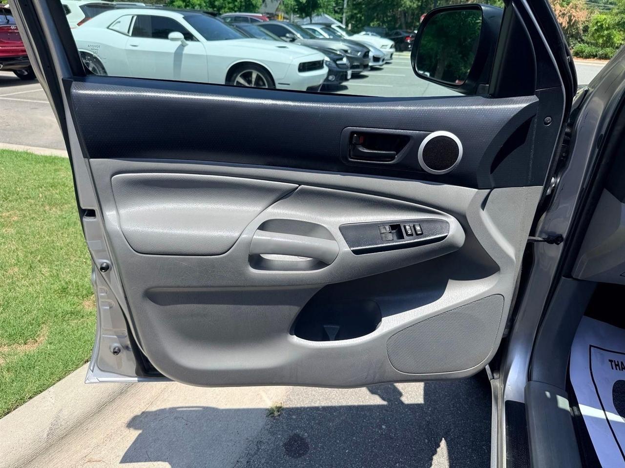 Toyota Tacoma  2015