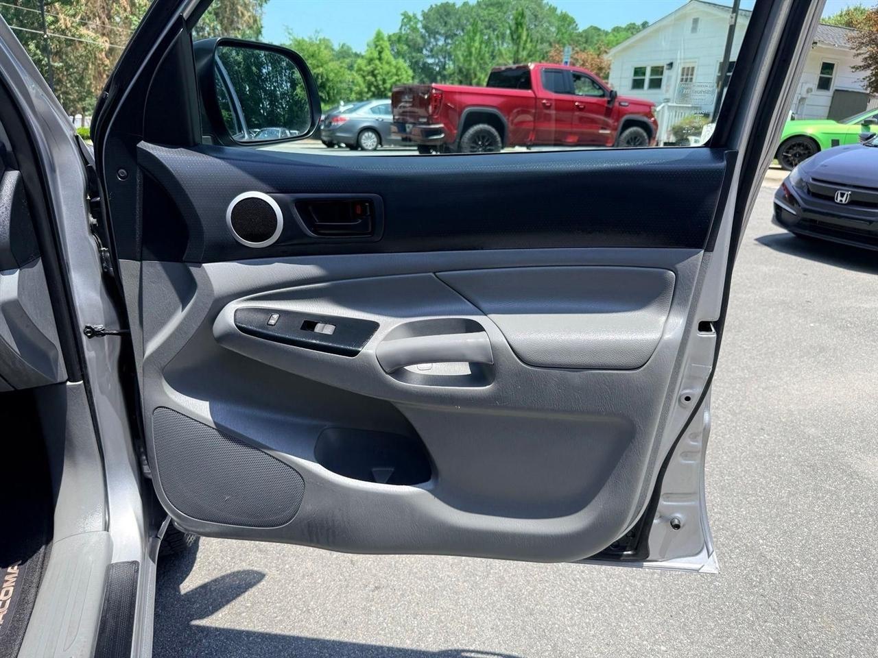 Toyota Tacoma  2015