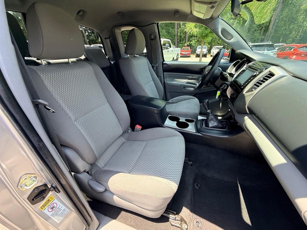 Toyota Tacoma  2015