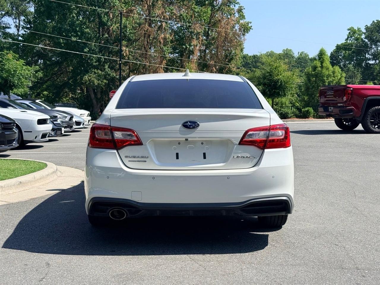 Subaru Legacy  2019