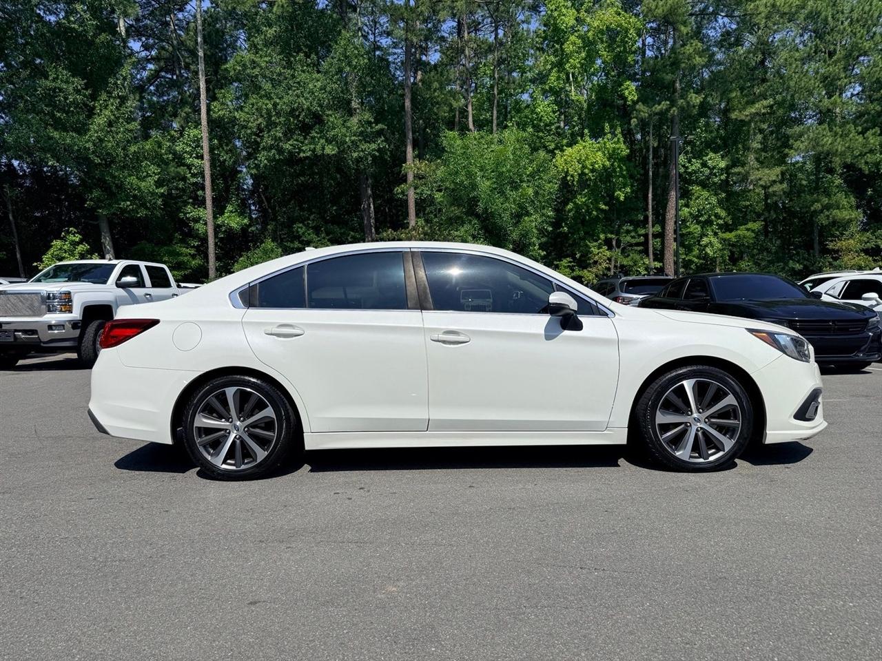 Subaru Legacy  2019