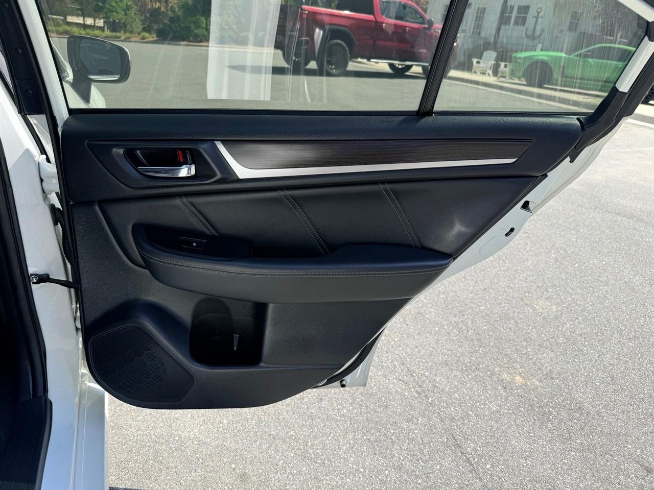 Subaru Legacy  2019