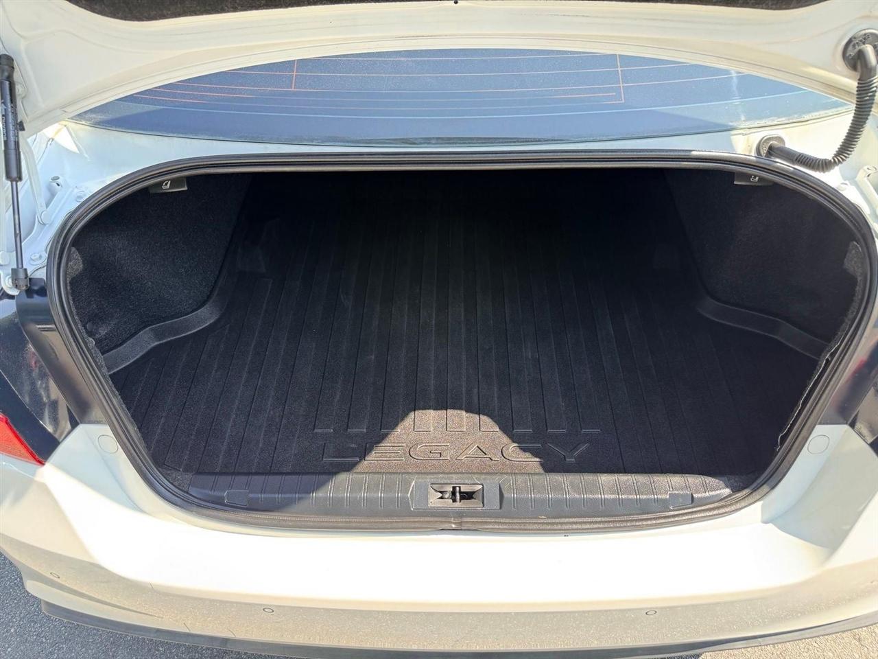 Subaru Legacy  2019