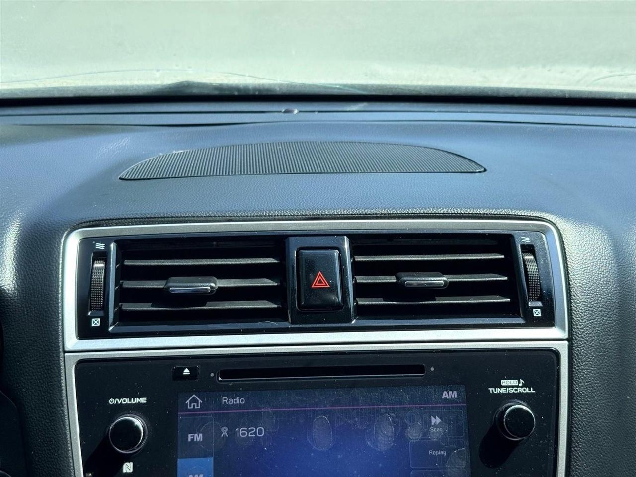Subaru Legacy  2019